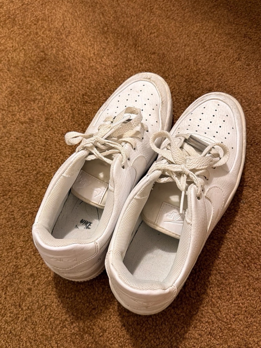 Nike Women's White Airforce PlatformSneakers